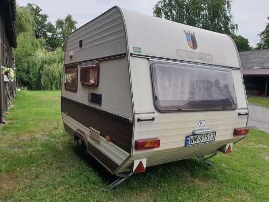                         Przyczepka Kempingowa Home Car Eureka 32GL 3 os DMC 630 + Przedsionek - zdjęcie 9
                        