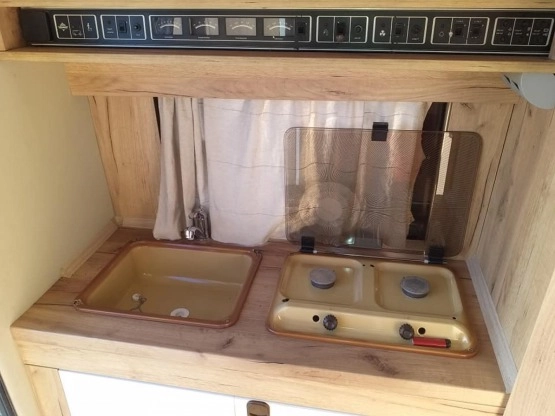                         Kamper sprzedam Fiat Ducato Nowa cena PILNE - zdjęcie 13
                        