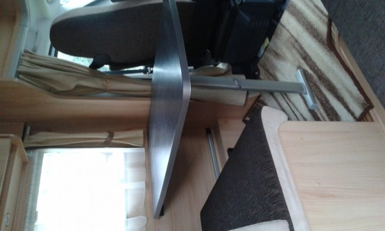                         Fiat Ducato 2,0 Multijet 115 Kamper Sunlight T67 - zdjęcie 3
                        