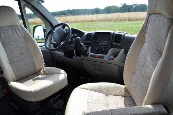                         Citroen Jumper II Camper Van Kamper - zdjęcie 4
                        