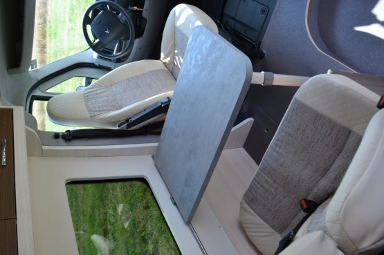                         Citroen Jumper II Camper Van Kamper - zdjęcie 8
                        