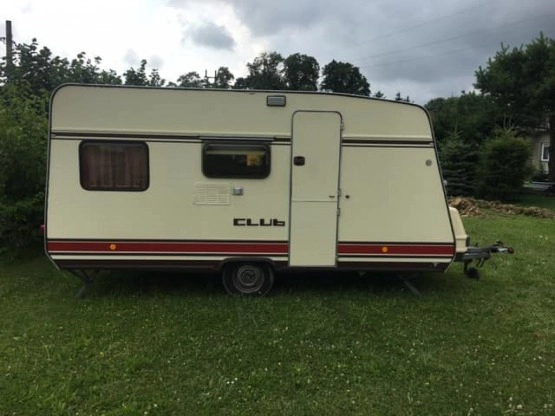                         Przyczepa kempingowa Burstner Club 4-osobowa, przedsionek - zdjęcie 15
                        