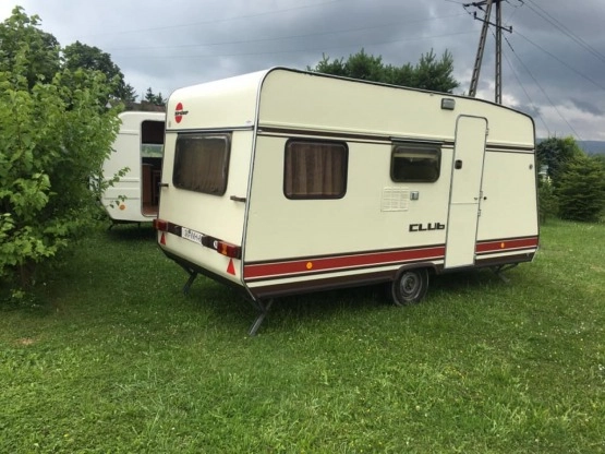                         Przyczepa kempingowa Burstner Club 4-osobowa, przedsionek - zdjęcie 4
                        