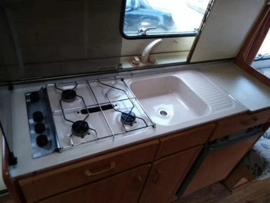                         Abi marauder 500 CT zarejestrowany w Pl, kat. B - zdjęcie 7
                        