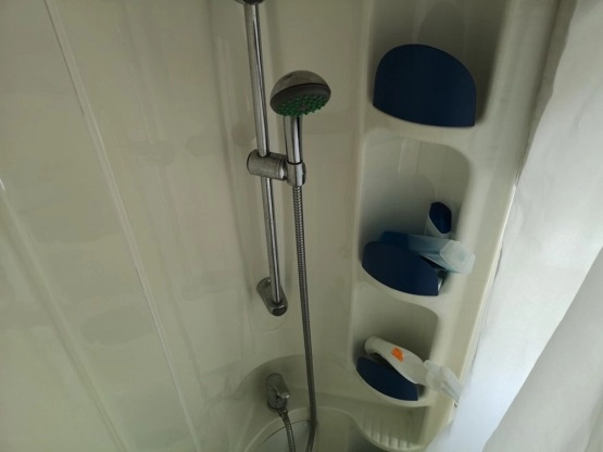                         FIAT DUCATO 2002 r., 2,8 JTD, 130 KM (całoroczny) Zarejestrowany na 6 osób. DMC – 3,5t - zdjęcie 10
                        