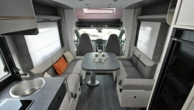                         Ford KAMPER CHAUSSON 720 Titanium Premium 2022 nowy! - zdjęcie 5
                        