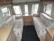                         sypialnia - Przyczepa kempingowa swift corniche 15/2
                        