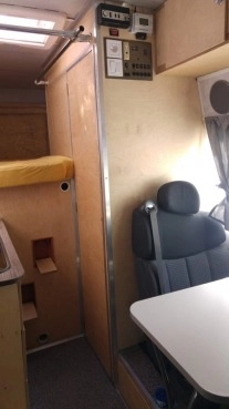                         KAMPER Opel Movano - mocno doinwestowany gotowy do jazdy - zdjęcie 27
                        