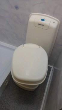                         KAMPER Opel Movano - mocno doinwestowany gotowy do jazdy - zdjęcie 3
                        