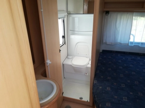                         Chatoeu 450 Calista 2000 r. - zdjęcie 3
                        