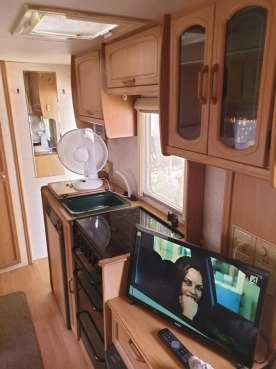                         Przyczepa 4-osobowa - zdjęcie 12
                        