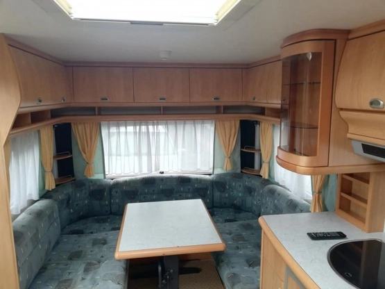                         Przyczepa Hobby 495 - zdjęcie 12
                        