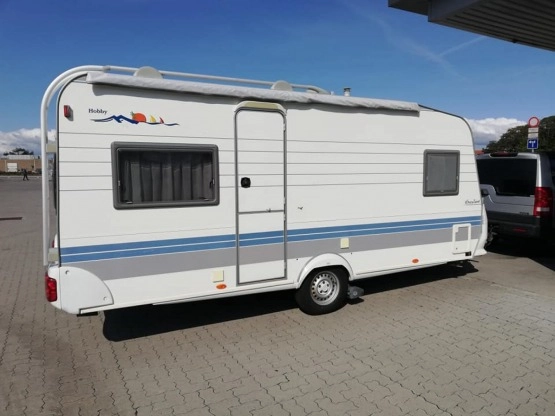                         Przyczepa Hobby 495 - zdjęcie 1
                        