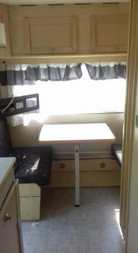                         Przyczepa kempingowa Home Car - zdjęcie 9
                        