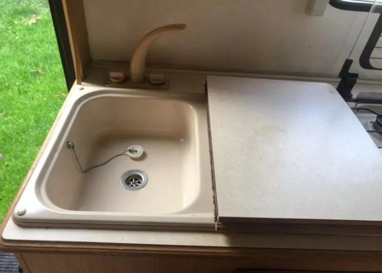                         Avondale Grampian - zdjęcie 10
                        