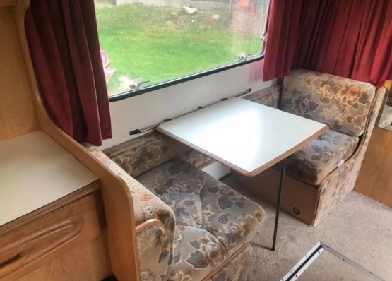                         Avondale Grampian - zdjęcie 13
                        