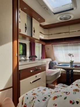                         Przyczepa Kempingowa Hobby 495 WFB Excellent 2018 - zdjęcie 3
                        