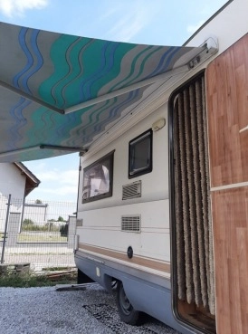                         Camper Fiat Ducato rocznik 90. 1,9 diesel, 5 biegowy - zdjęcie 15
                        