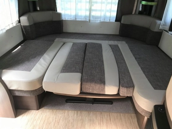                         PRZYCZEPA KEMPINGOWA - HOBBY 610 PRESTIGE - zdjęcie 4
                        