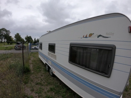                         Sprzedam przyczepę campingową Hobby Prestige - zdjęcie 12
                        