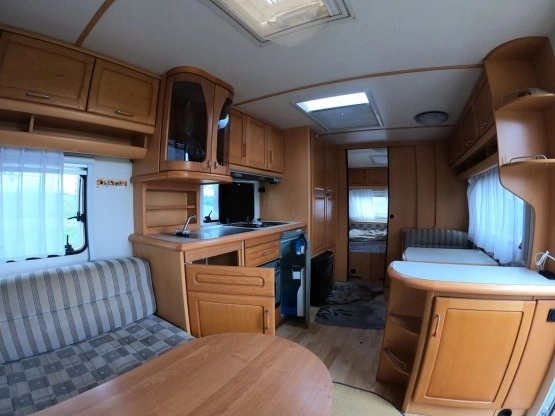                         Sprzedam przyczepę campingową Hobby Prestige - zdjęcie 3
                        