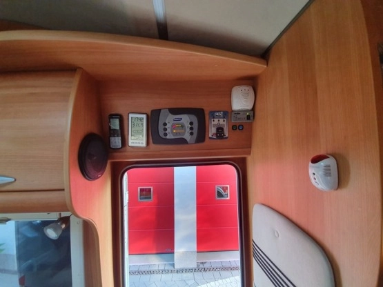                         Kamper Chausson 2007, 3.0, 6 os. - zdjęcie 7
                        