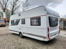                         tył - Nowa przyczepa kempingowa Burstner Premio Plus 520 TL 
                        