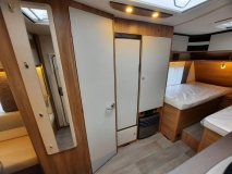                         szafy - Nowa przyczepa kempingowa Burstner Premio Plus 520 TL 
                        