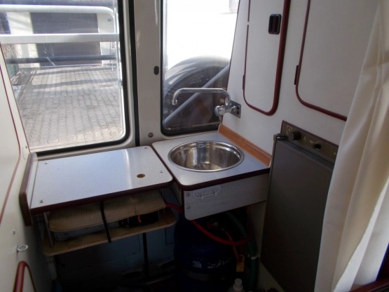                         Kamper Renault Trafic - zdjęcie 2
                        