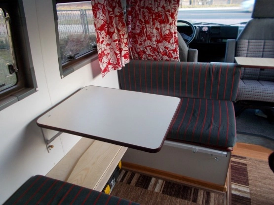                         Kamper Renault Trafic - zdjęcie 4
                        