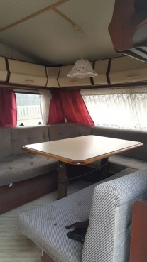                         Przyczepa kempingowa skandynawskiej produkcji SOLIFERT typ 6702i, dla 6 osób, długość 8660 mm - zdjęcie 11
                        