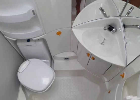                         KNAUS BLUE LINE 500 TL - zdjęcie 26
                        