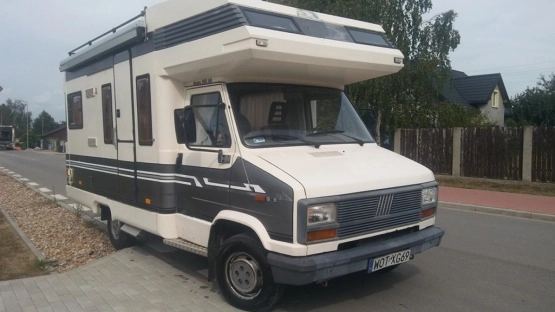                         Fiat Ducato kamper camper - zdjęcie 14
                        