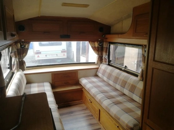                         Przyczepa kempingowa, kamping, camping - zdjęcie 24
                        