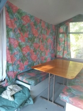                         Sprzedam przyczepę namiotową - zdjęcie 2
                        