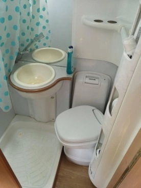                         Kamper Hobby - zdjęcie 2
                        