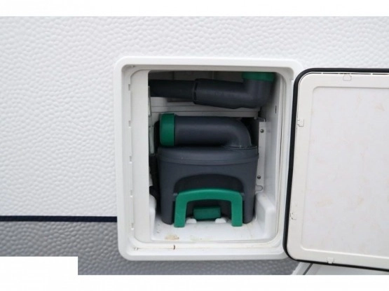                         Hobby Exellent 540 UFE, 2013/2014 - zdjęcie 21
                        