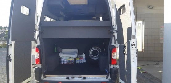                         Ranault Master 2,5 Dci rok 2009 - zdjęcie 11
                        