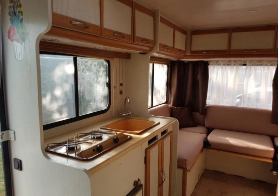                         Kamper Peugeot J5 1988 - zdjęcie 3
                        