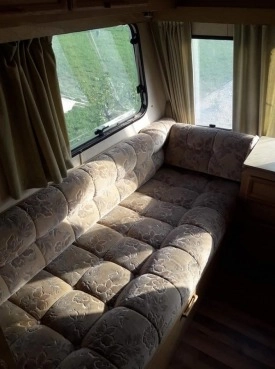                         Przyczepa kempingowa, camping Swift Cornette - zdjęcie 18
                        