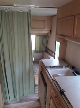                         Przyczepa kempingowa, camping Swift Cornette - zdjęcie 7
                        