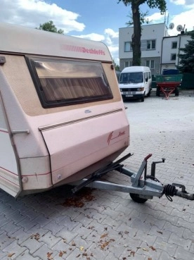                         Przyczepa kempingowa Dethleffs - zdjęcie 14
                        