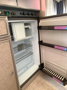                         Przyczepa kempingowa Dethleffs - zdjęcie 2
                        