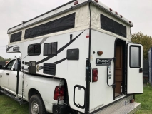                         Palomino SS1500 Pop up truck camper - zdjęcie 1
                        