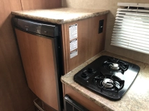                         Palomino SS1500 Pop up truck camper - zdjęcie 17
                        