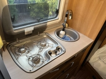                         Integra KNAUS VAN I 600 MG bogate wyposażenie - zdjęcie 17
                        