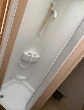                         Przyczepa Elddis z 2002 roku - zdjęcie 3
                        