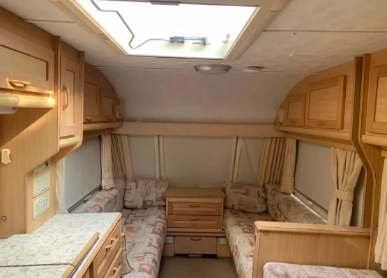                         Przyczepa Elddis z 2002 roku - zdjęcie 5
                        