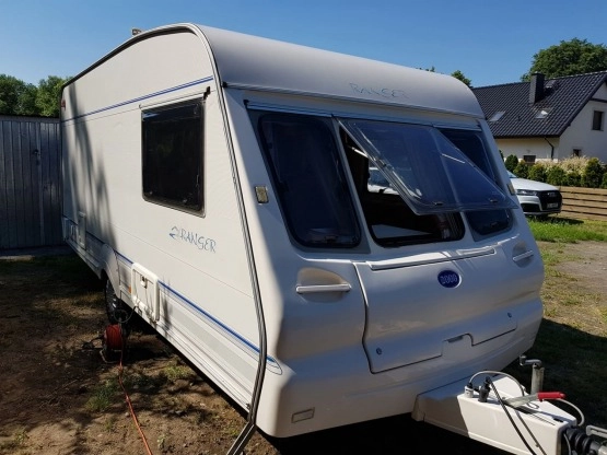                         Zadbana przyczepa Bailey Ranger 500/5 z przedsionkiem i piekarnikiem - zdjęcie 4
                        