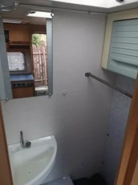                         Caravelair Silver 436, 2 sypialnie, 4 os. DMC 900 kg + przedsionek - zdjęcie 8
                        